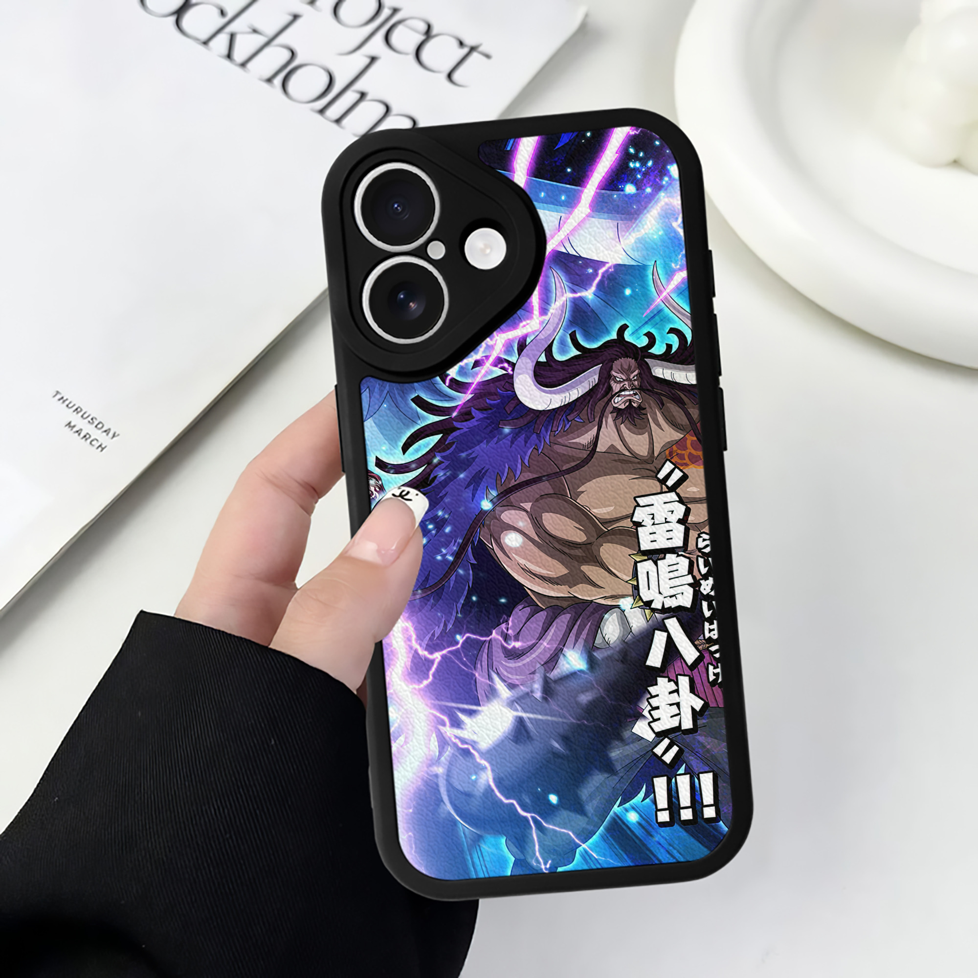 （画像用） ワンピース ONE PIECE 【iPhone 16シリーズ対応】シリコンスマホケース（レザー調） 材質：シリコン